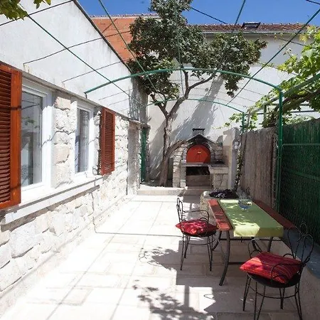 Alma Otel 3*