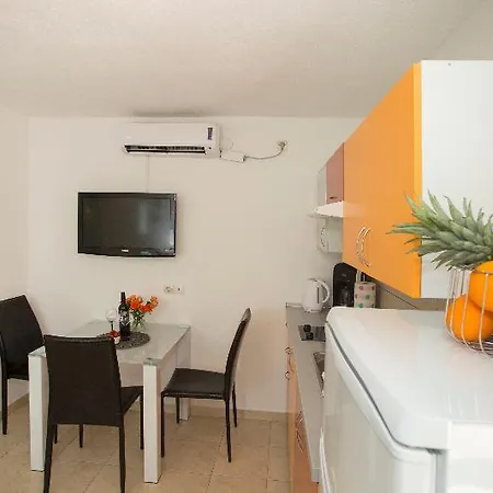 Alma 3* سبليت