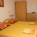 Alma 3*